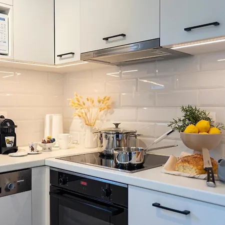 Apartman The όom